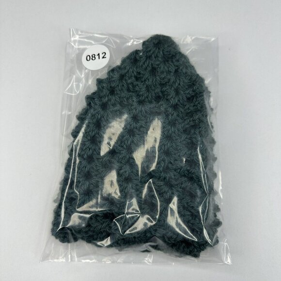 Handmade‎ New Lacy Cloch Lion Brand Re-Spun Recycled Polyester Knit Beanie - M/L - Picture 10 of 10